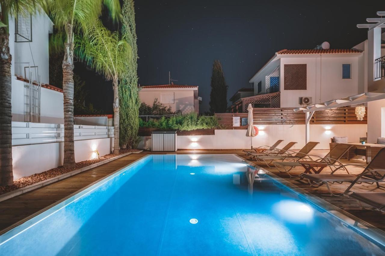 Amphitrite Villa Παραλίμνι Εξωτερικό φωτογραφία