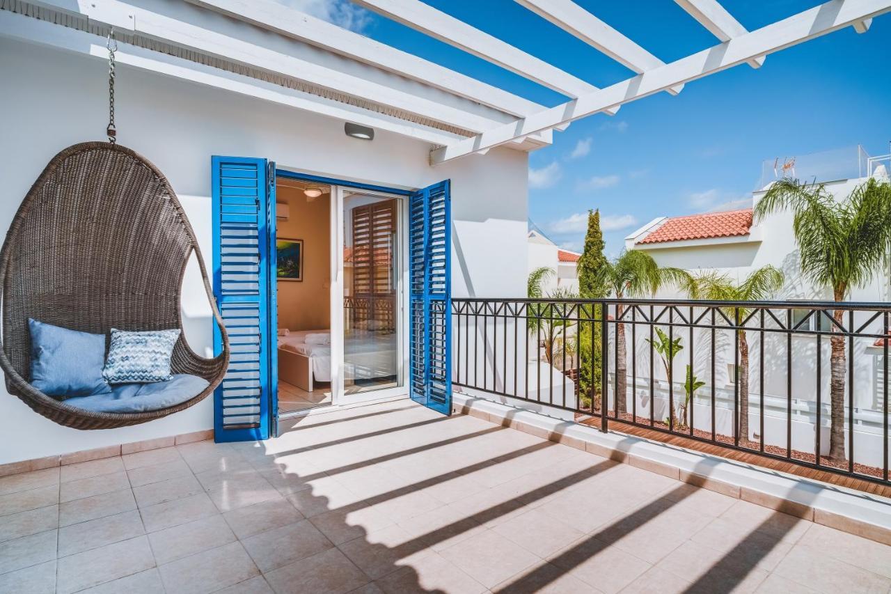 Amphitrite Villa Παραλίμνι Εξωτερικό φωτογραφία