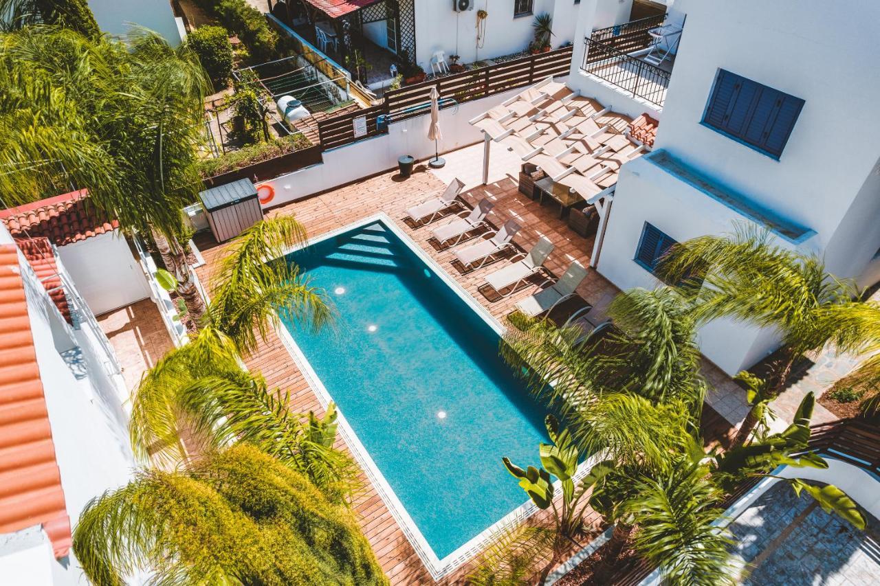 Amphitrite Villa Παραλίμνι Εξωτερικό φωτογραφία